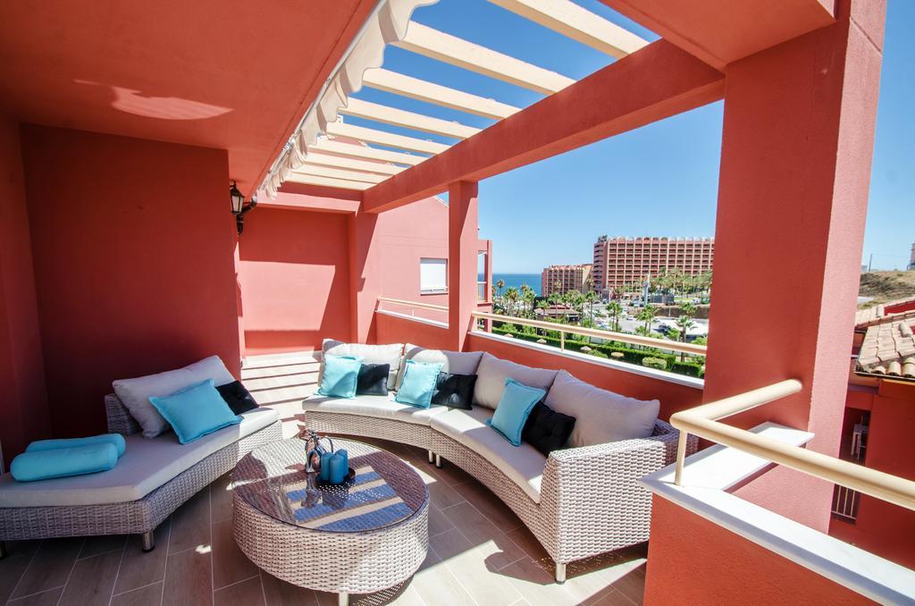 Gorgeous 170 Sq.M. Penthouse With Sea View Terraces Apartamento Benalmádena Exterior foto
