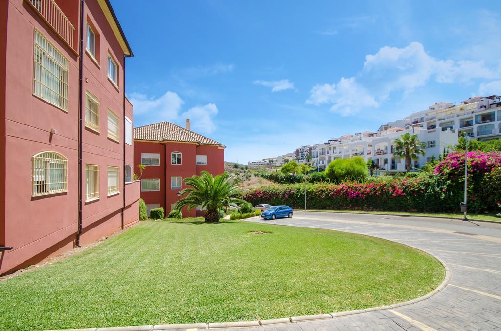 Gorgeous 170 Sq.M. Penthouse With Sea View Terraces Apartamento Benalmádena Exterior foto